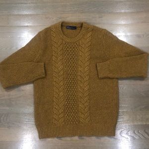 Gap Lambswool Cable Knit Sweater
